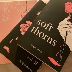 Set of Poetry books by Devoue and Robinson